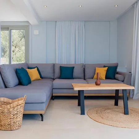 Prokimea By Posarellivillas Makrádes